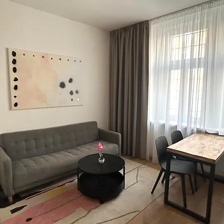 Apartmán Minimalist Design By Rentez Praha